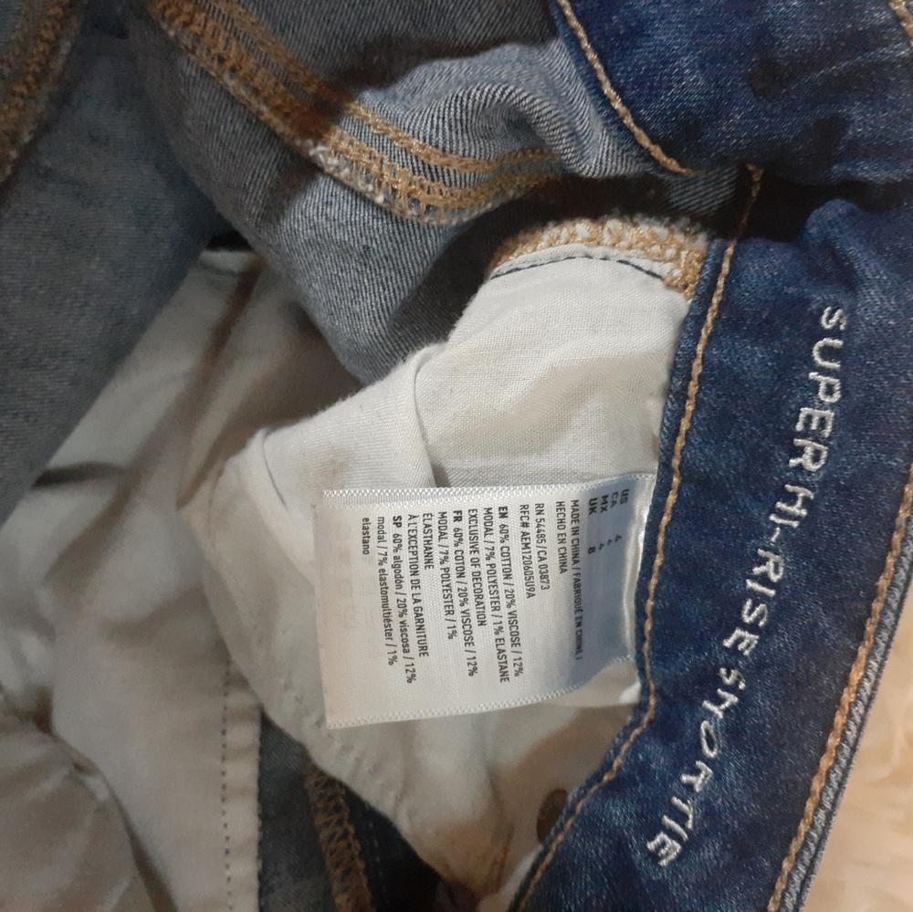 American Eagle Super Hi rise Shortie Super Sz 4 - Picture 7 of 11